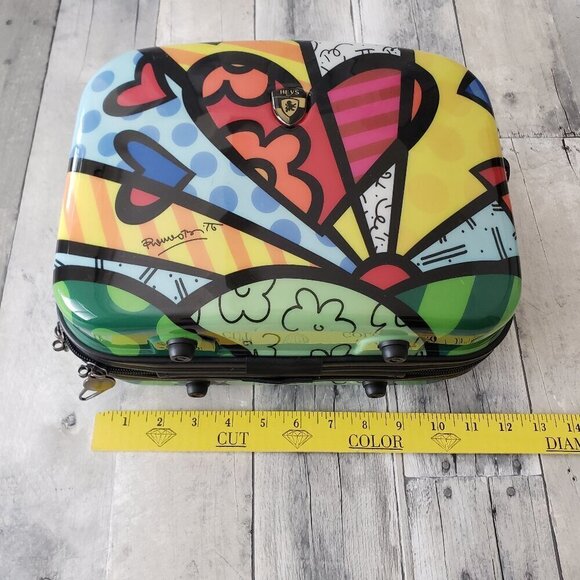 Heys USA Britto Collection Heart Hard Case Cosmetic Makeup Luggage - Picture 2 of 10
